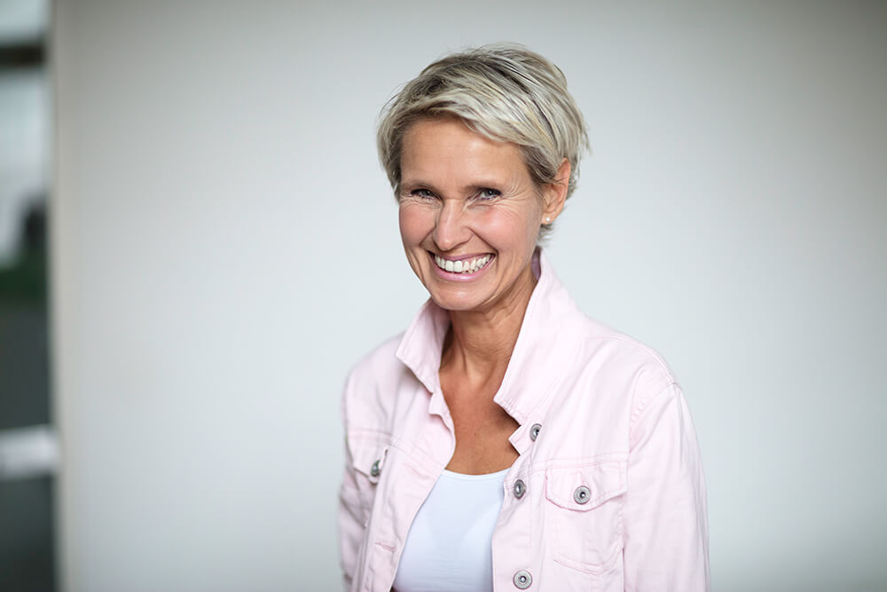 Astrid Breit Astrid Breit