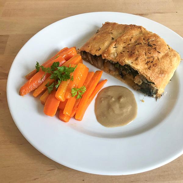 Veganes Filet Wellington mit Pilzen