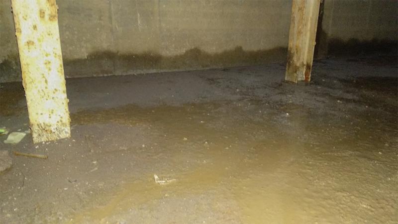 Mochovce 3: Wasser unterhalb des Kabelkanals Mochovce 3: Wasser unterhalb des Kabelkanals