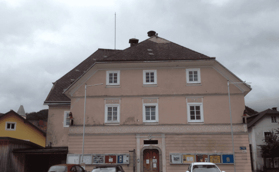 Rathaus Hollenstein vorher