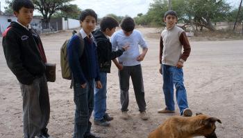 Südamerikanische Kinder 