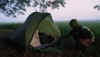 Weltenwanderer in Südamerika beim Zelten