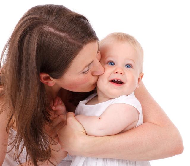 Baby Baby mit Mutter
