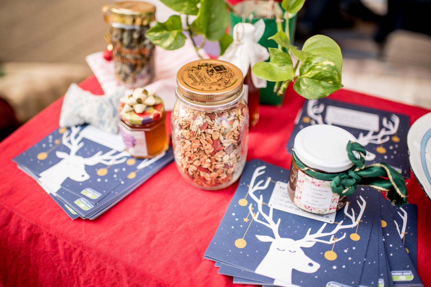 Eingekochtes und Backmischungen