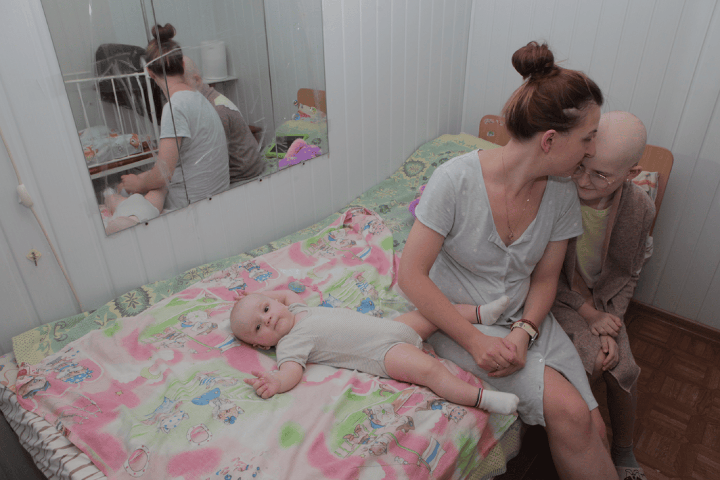 Familie im Krankenhaus in der Ukraine