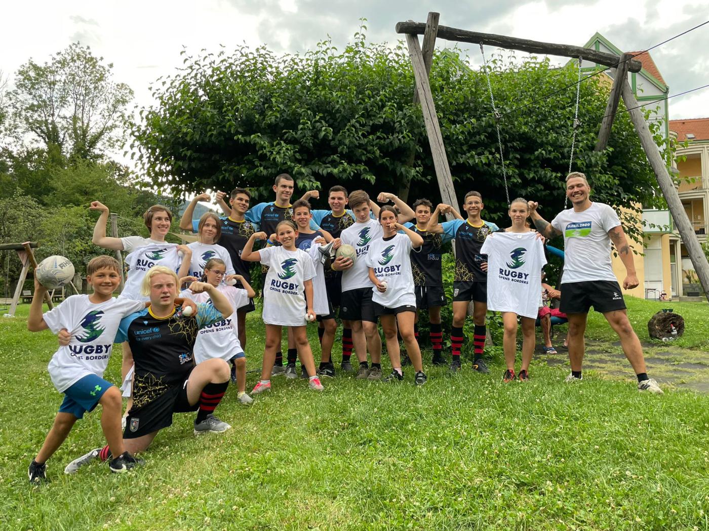 Gruppenfoto nach dem Rugby spielen