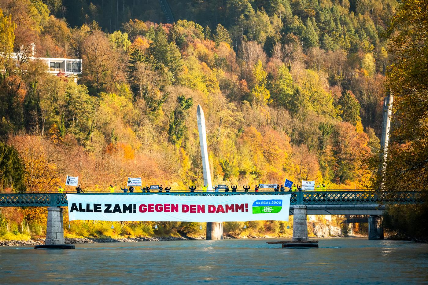 Banner über dem Inn