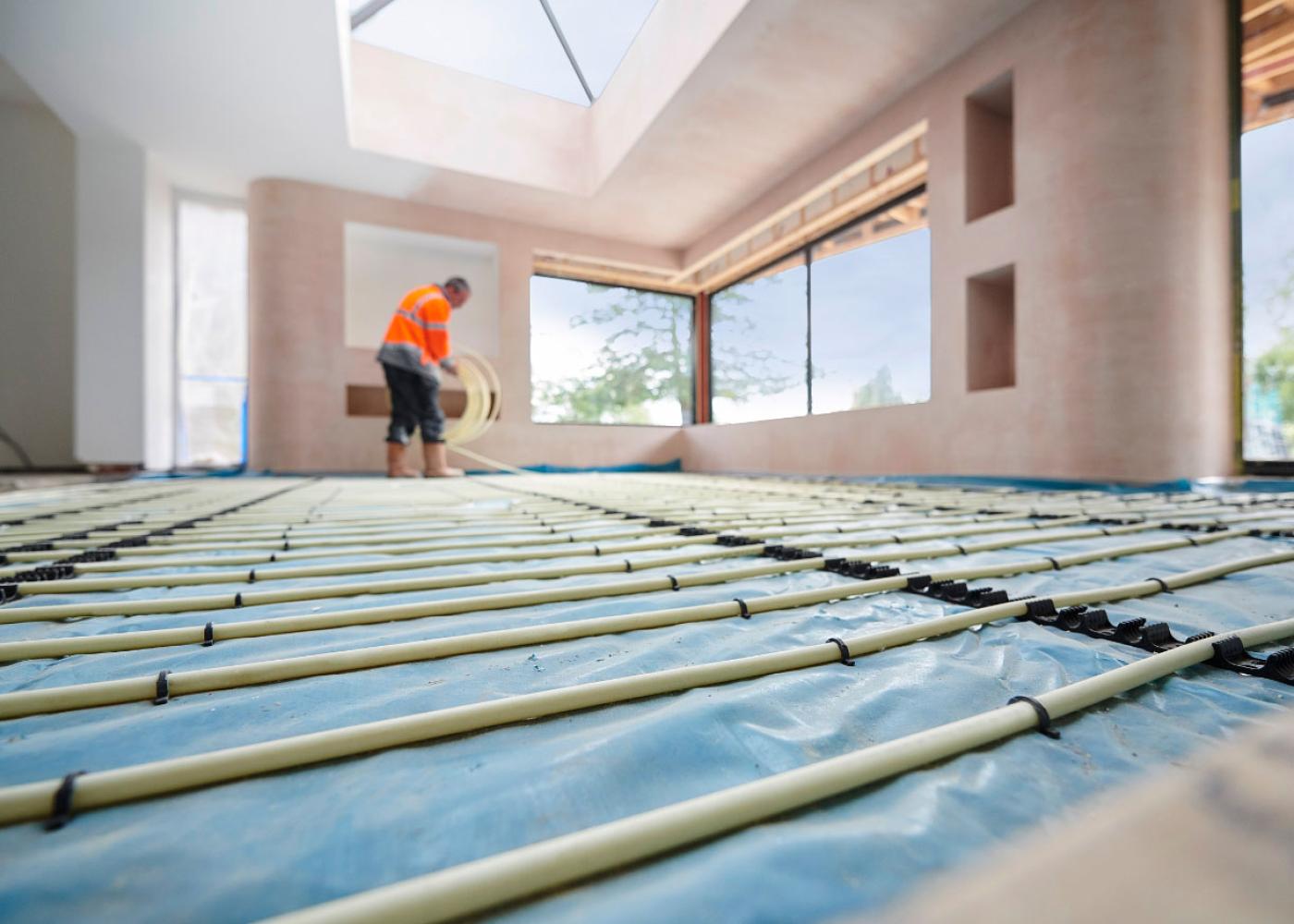 Fussbodenheizung wird verlegt