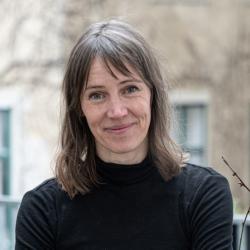 Porträt Karolina Hötzeneder