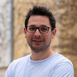 Portrait Jakob Schott