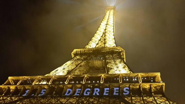 1,5 Grad Paris Eiffelturm
