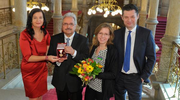 Goldenes Verdienstzeichen für Tschernobyl-Kinder Projektleiter Christoph Otto