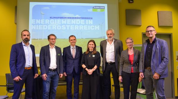 Podiumsteilnehmer:innen des Klimaforums Niederösterreich 2022
