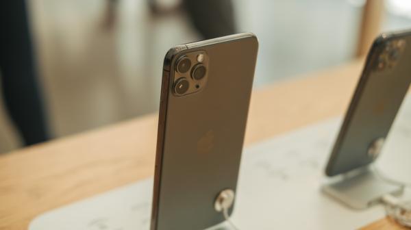 Iphone ausgestellt im Shop