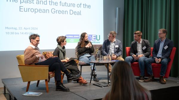 Podiumsdiskussion bei dem Event "The past and the future of the European Green Deal"