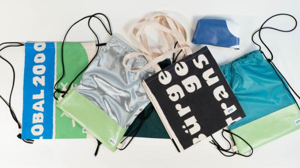 Upcycling-Taschen aus Bannern